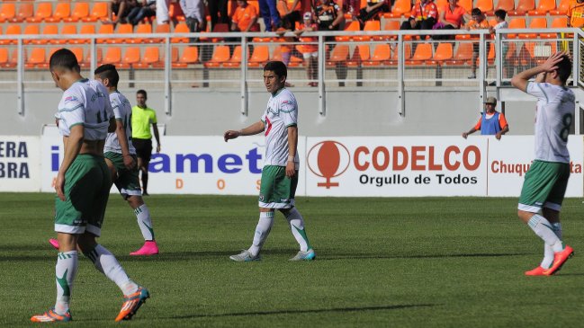 Futbolistas de Puerto Montt: No entrenamos hasta que paguen