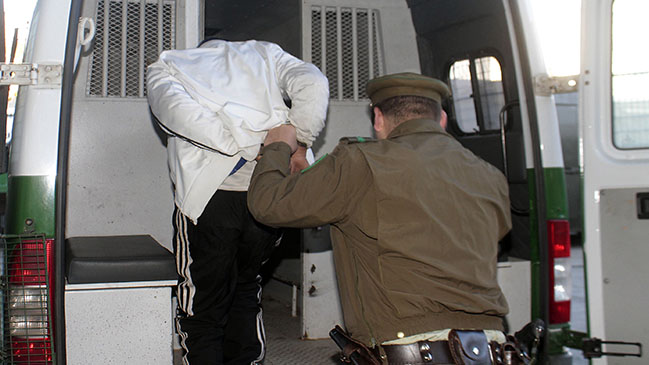 Unicef Chile fustigó control de identidad: Podría vulnerar derechos de los menores