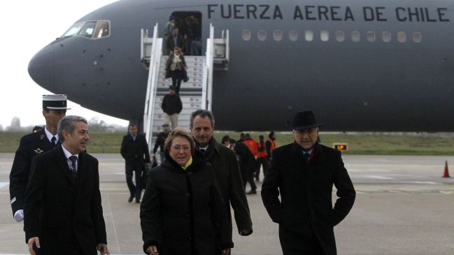 Colegio de Periodistas acordó mantener diversidad de medios en giras presidenciales