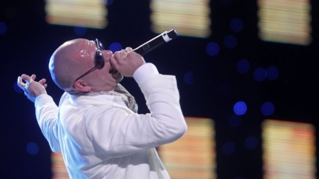 Pitbull y Justin Bieber se suman a gala de los Grammy