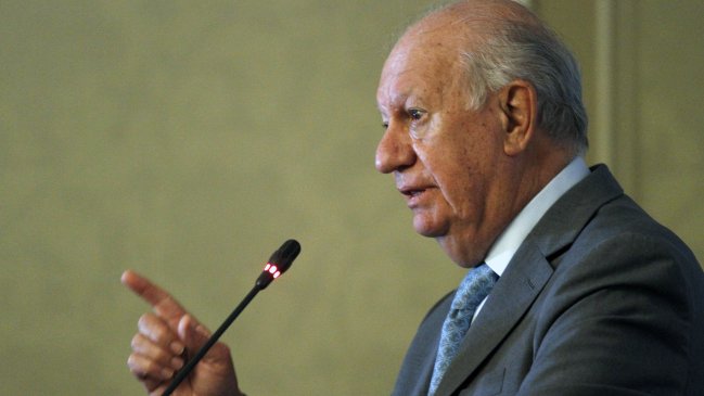 Lagos sobre candidatura presidencial: Pregúntenme en 2017