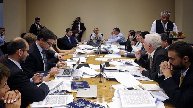 Comisión del Senado aprobó infiltración de agentes en bandas de ladrones