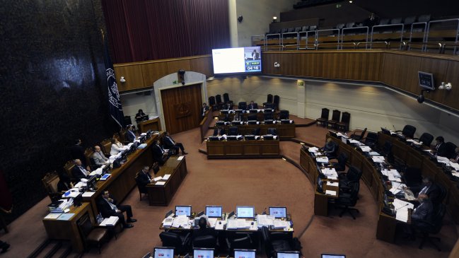 Senado despachó carrera docente sin indicación que permitía lucro en capacitación