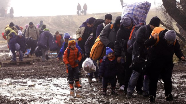 Prevén que en 2016 entrará otro millón de refugiados a Europa