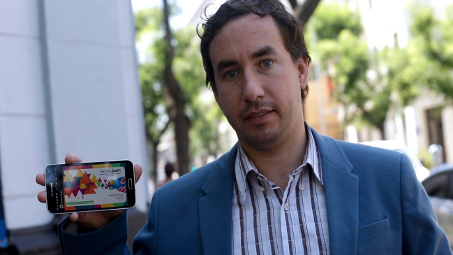 Director nacional del Injuv renunció a su cargo