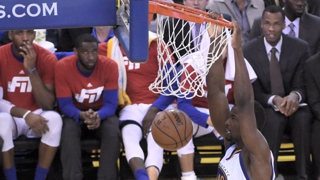 Harrison Barnes amplió la marca triunfal de Golden State Warriors