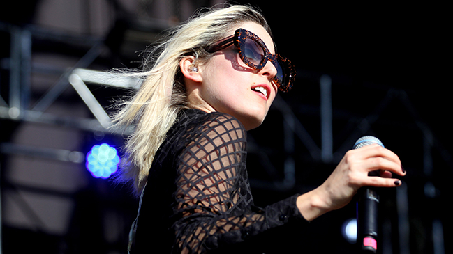 Francisca Valenzuela y el rating: Mi trabajo es hacer un buen show y traer la mejor onda