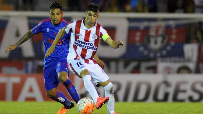 Gonzalo Jara será sometido a exámenes por lesión muscular