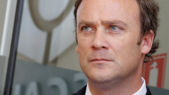 Diputado UDI minimizó alza en aprobación de Bachelet: 