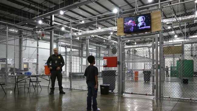 Unicef pide a Australia que no envíe a niños inmigrantes a centros detención