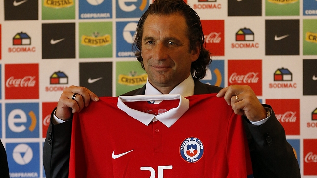 Pizzi: Me comprometo con el pueblo chileno a desarrollar mi trabajo con la máxima dedicación