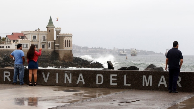 Gobernador de Valparaíso: Son marejadas anormales, pero menores al fenómeno anterior