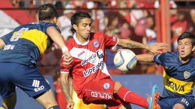 Luciano Cabral anotó en empate de Argentinos Juniors ante Tigre