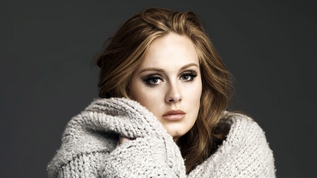 Adele es nombrada Artista del Año 2015