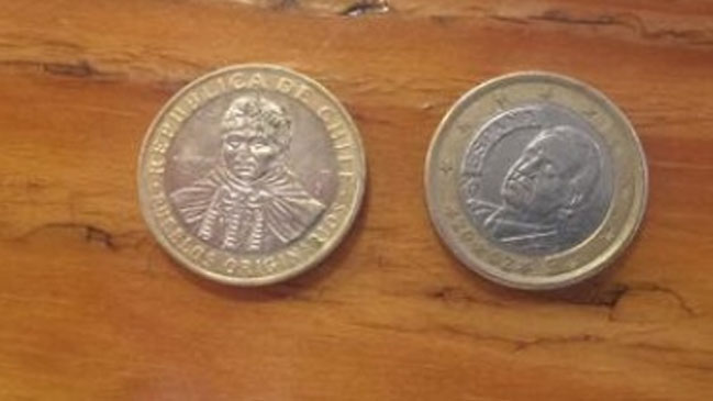 Guardia Civil española llamó a tener cuidado con las monedas de cien pesos