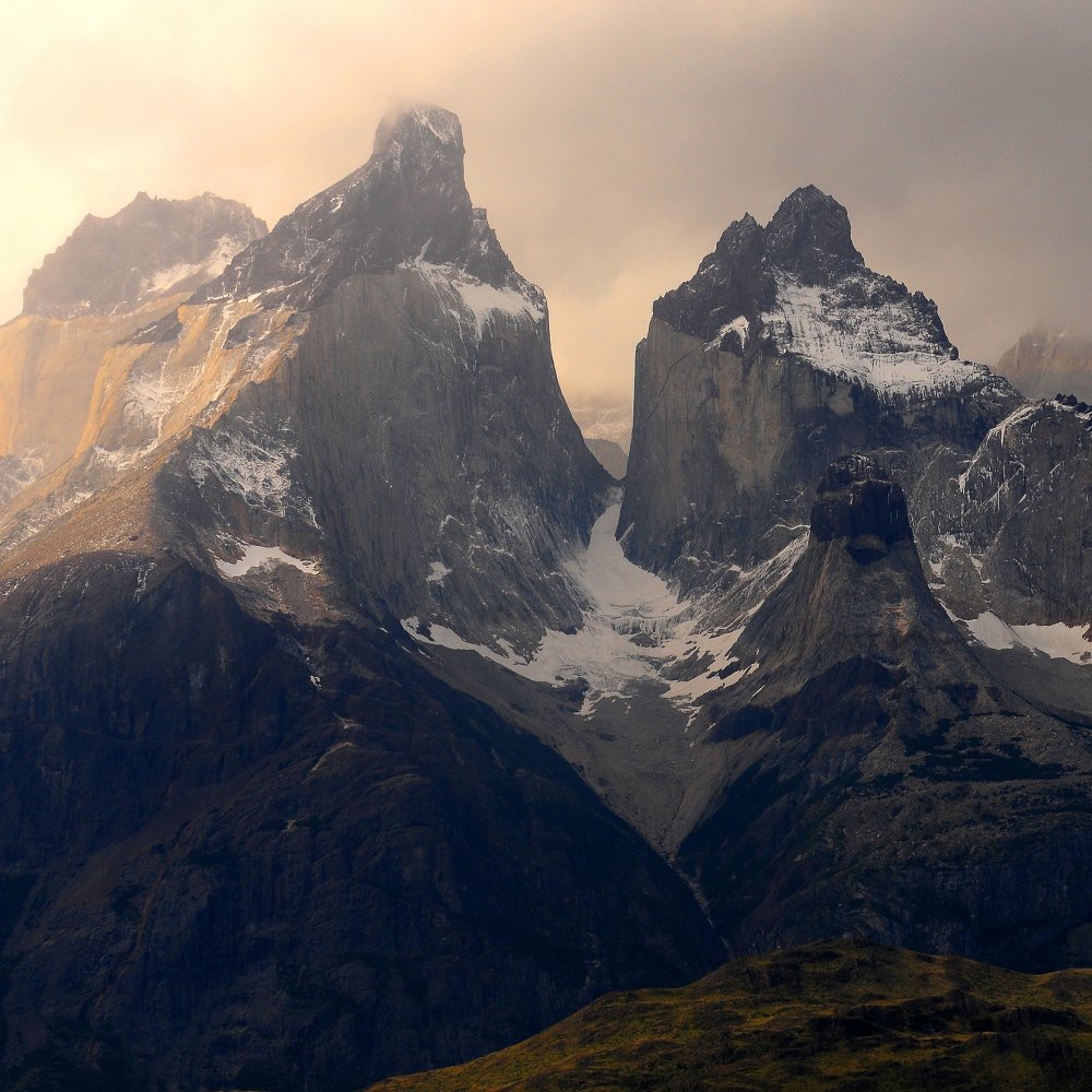 Seremi de Salud reportó 36 casos de intoxicación en un hotel de Torres del Paine