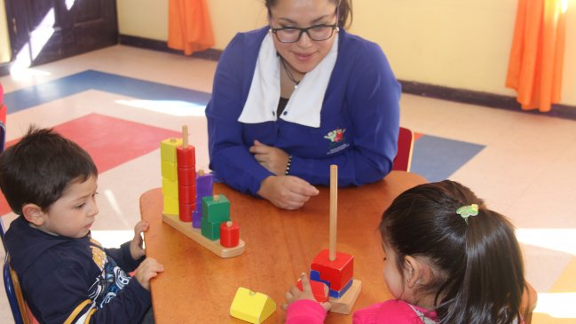 Junji contratará a 270 funcionarias para nuevos jardines en Valparaíso