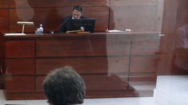 Hombre fue condenado a 20 años de cárcel por violar a las hijas de su pareja