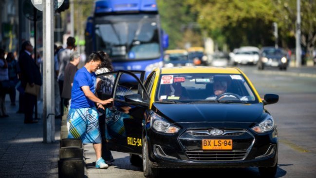 Joven fue detenido por robar un taxi en San Bernardo