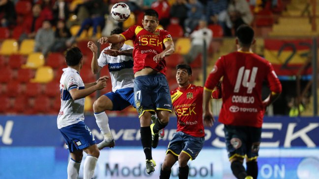 Universidad Católica busca mantener el liderato del Clausura ante Unión Española