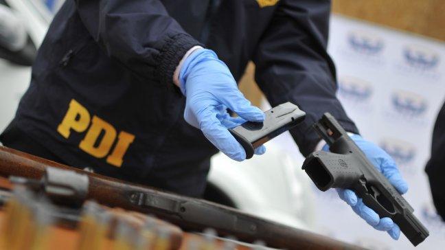 Cajera de almacén murió baleada a quemarropa en Maipú