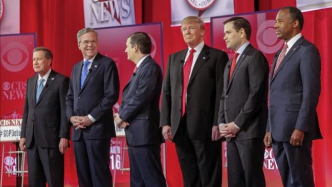 Aspirantes republicanos a la Casa Blanca cruzaron críticas en acalorado debate