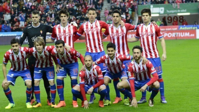 Igor Lichnovsky recibió buenos comentarios tras su debut en Sporting Gijón