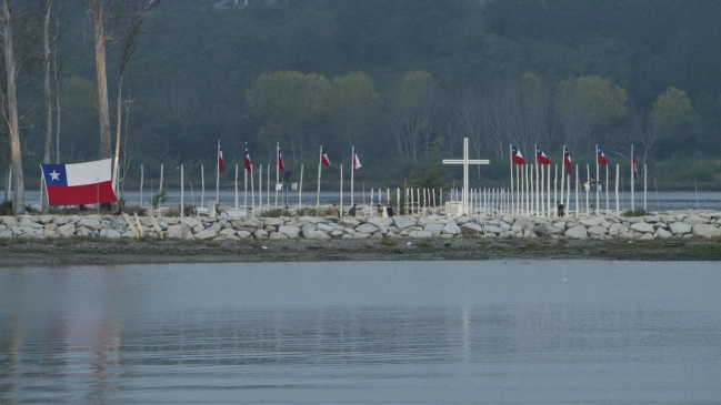 Región del Maule: Confirman construcción de memorial para víctimas del 27F de Isla Orrego