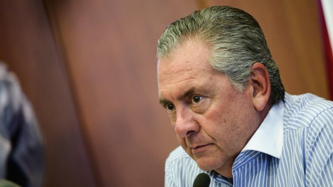 Fiscalía investiga a Pedro Sabat por supuestas irregularidades en licitación de basura