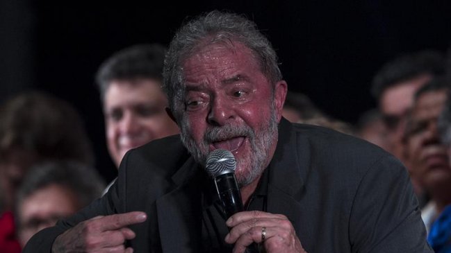 Brasil: Lula se postula como posible candidato presidencial para 2018