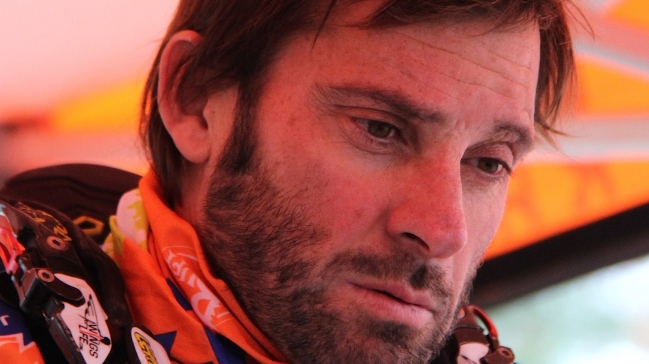 Francisco López encabeza despedida al fallecido piloto Patricio Meneses