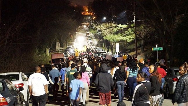 Nueva muerte de un hombre a manos de la Policía desató protestas en Estados Unidos