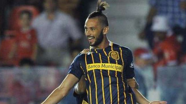 Marcelo Larrondo realizó trámites para poder ser nominado a la selección chilena