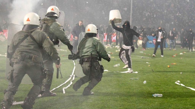 Gobierno griego suspendió las semifinales de la Copa tras disturbios