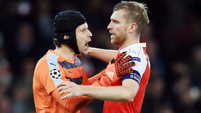 Petr Cech estará fuera de las canchas cerca de cuatro semanas por lesión muscular