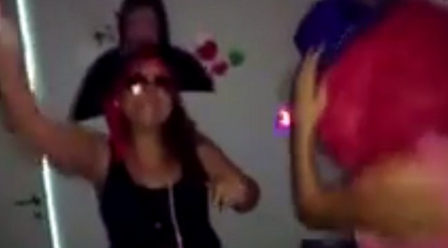 Policías argentinas celebraron despedida de soltera en una comisaría