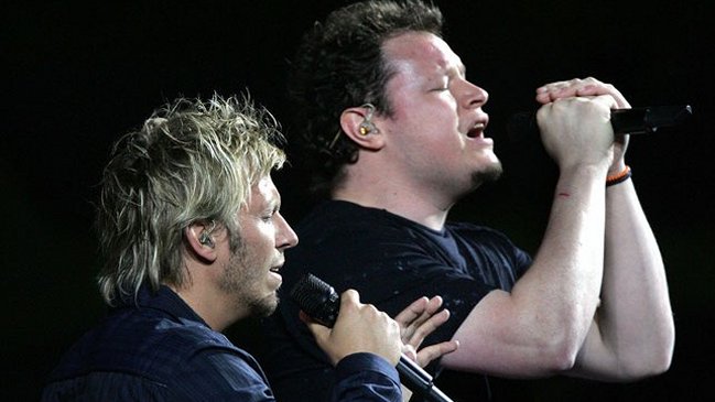 Por éxito de ventas, Sin Bandera anuncia segunda fecha en Chile