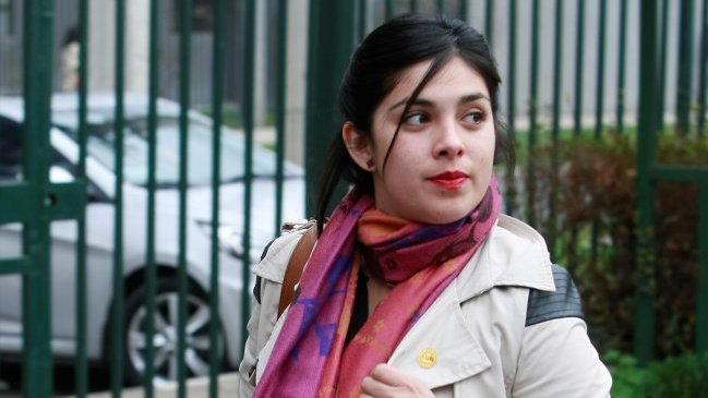 Karol Cariola: Muchas hemos sido formadas en una cultura machista