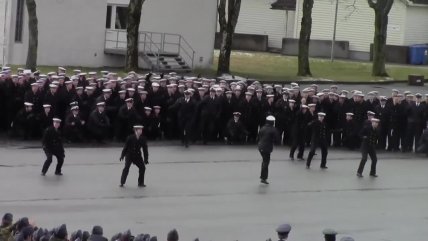   Marinos se lucen bailando al ritmo de 