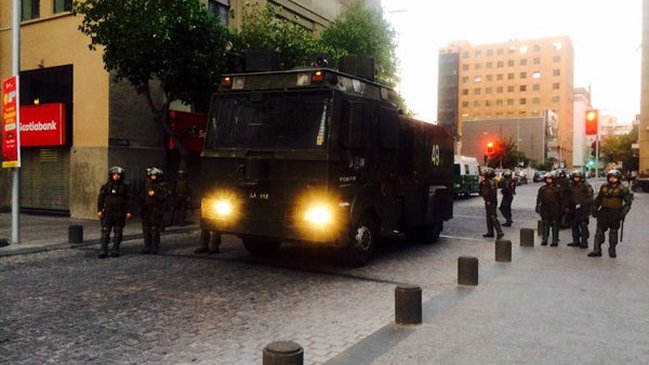 Marcha contra reforma laboral terminó con incidentes y detenidos