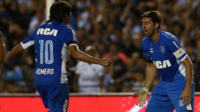 Racing Club batió a Lanús en el arranque de una nueva fecha del fútbol argentino