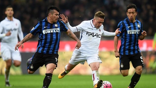 Gary Medel marcó presencia en victoria de Inter de Milán por la liga italiana