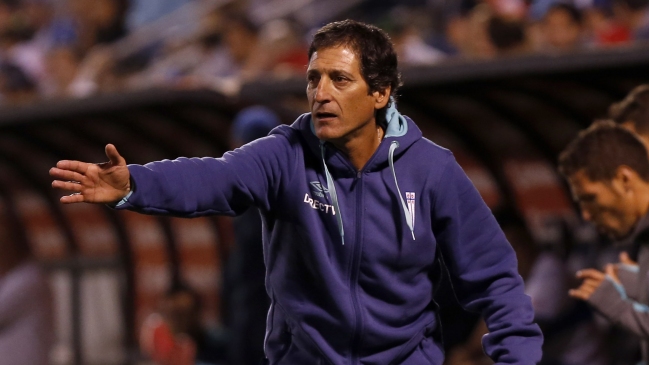 Mario Salas: Universidad Católica fue muy superior a Antofagasta y debió ganar por más goles