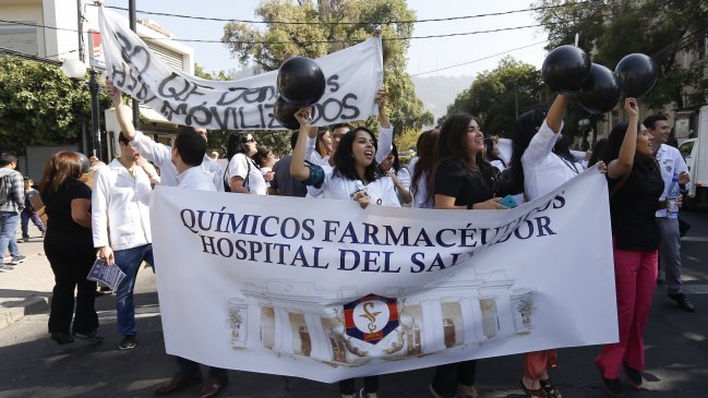 Dentistas, químico farmacéuticos y bioquímicos realizan nuevo paro este martes