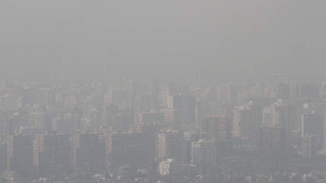 Contaminación del aire y basura, principales problemas ambientales que afectan a los chilenos