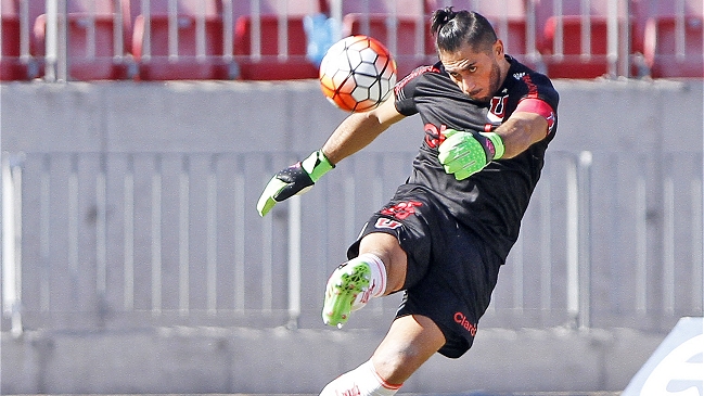 Johnny Herrera: El Superclásico es un partido importante y nos jugaremos la vida