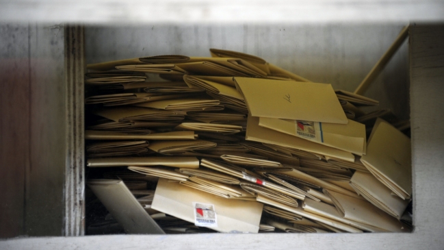 Elecciones: Papeleta para elegir concejal será del tamaño de una niña de dos años