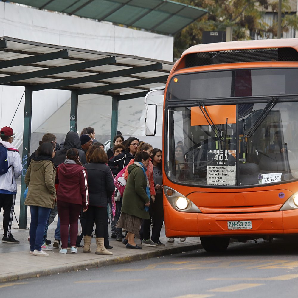 Los recorridos del Transantiago que se verán afectados por la marcha de la CUT