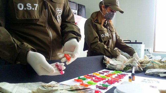 Profesor del Sename vendía dulces con cocaína