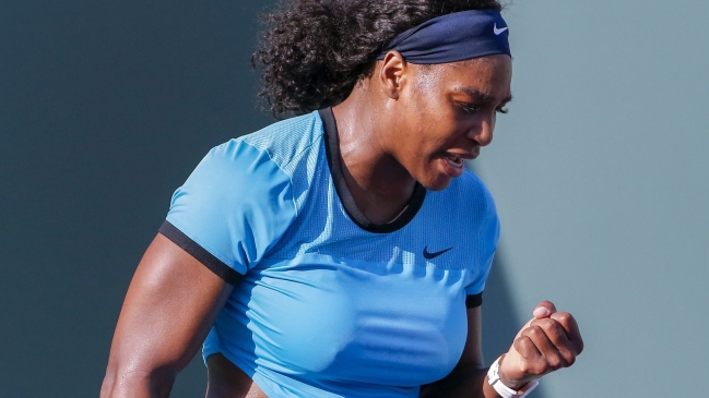 Serena Williams ganó sin brillar y avanzó a octavos de final en Miami